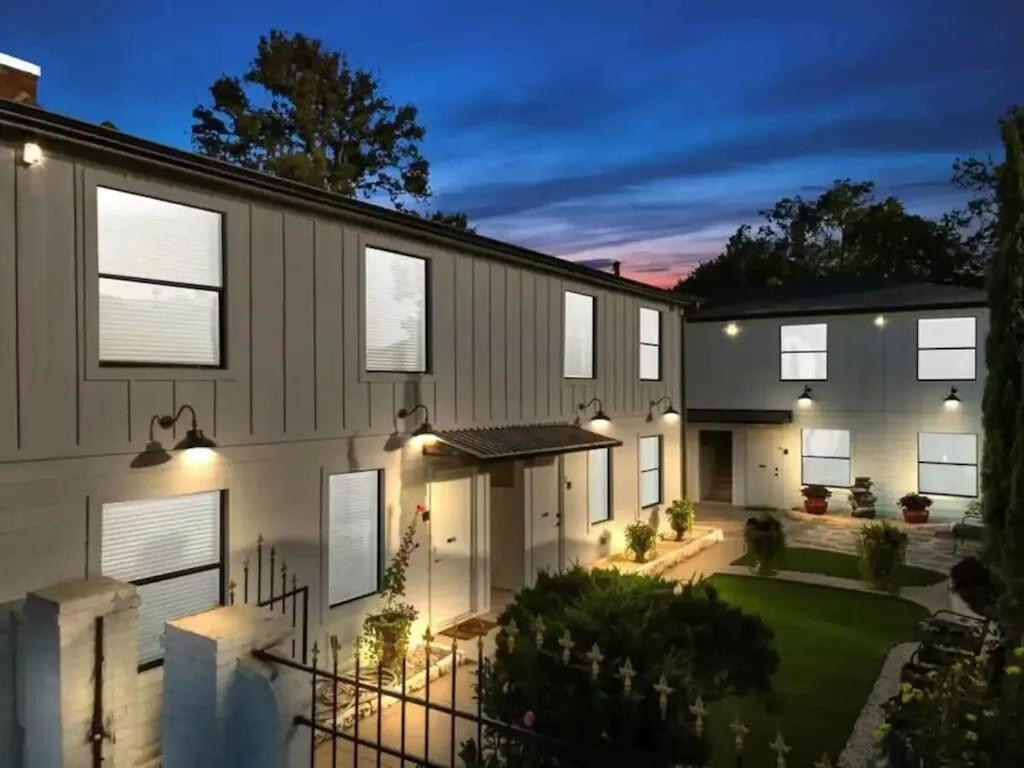 יוסטון Htx Dtown Apt I Sleeps 7 Wi-Fi Parking Free Gym מראה חיצוני תמונה